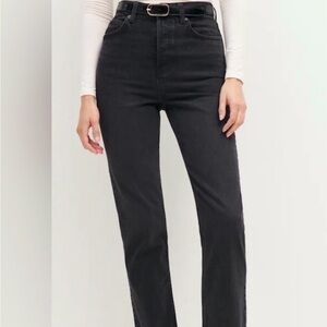 Reformation High Rise Straight Cynthia Jean- Washed Black 28